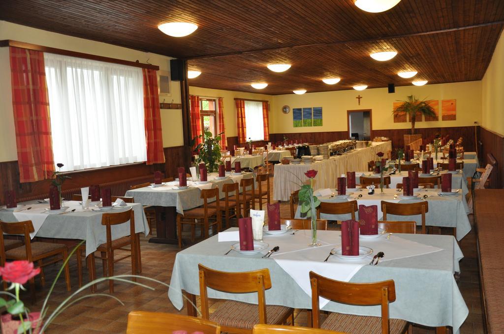 Gasthof Zur Linde Sankt Andrä bei Frauenkirchen Εξωτερικό φωτογραφία